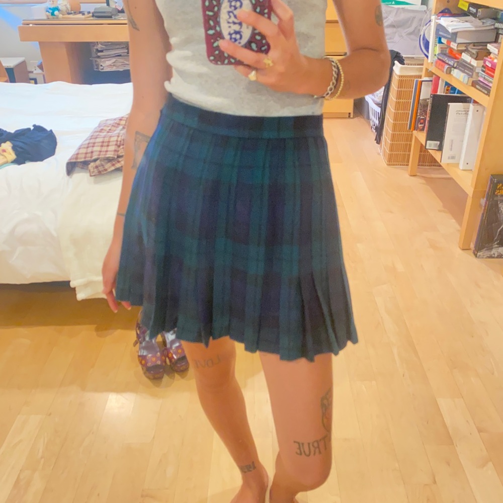Vintage pleated plaid schoolgirl skirt